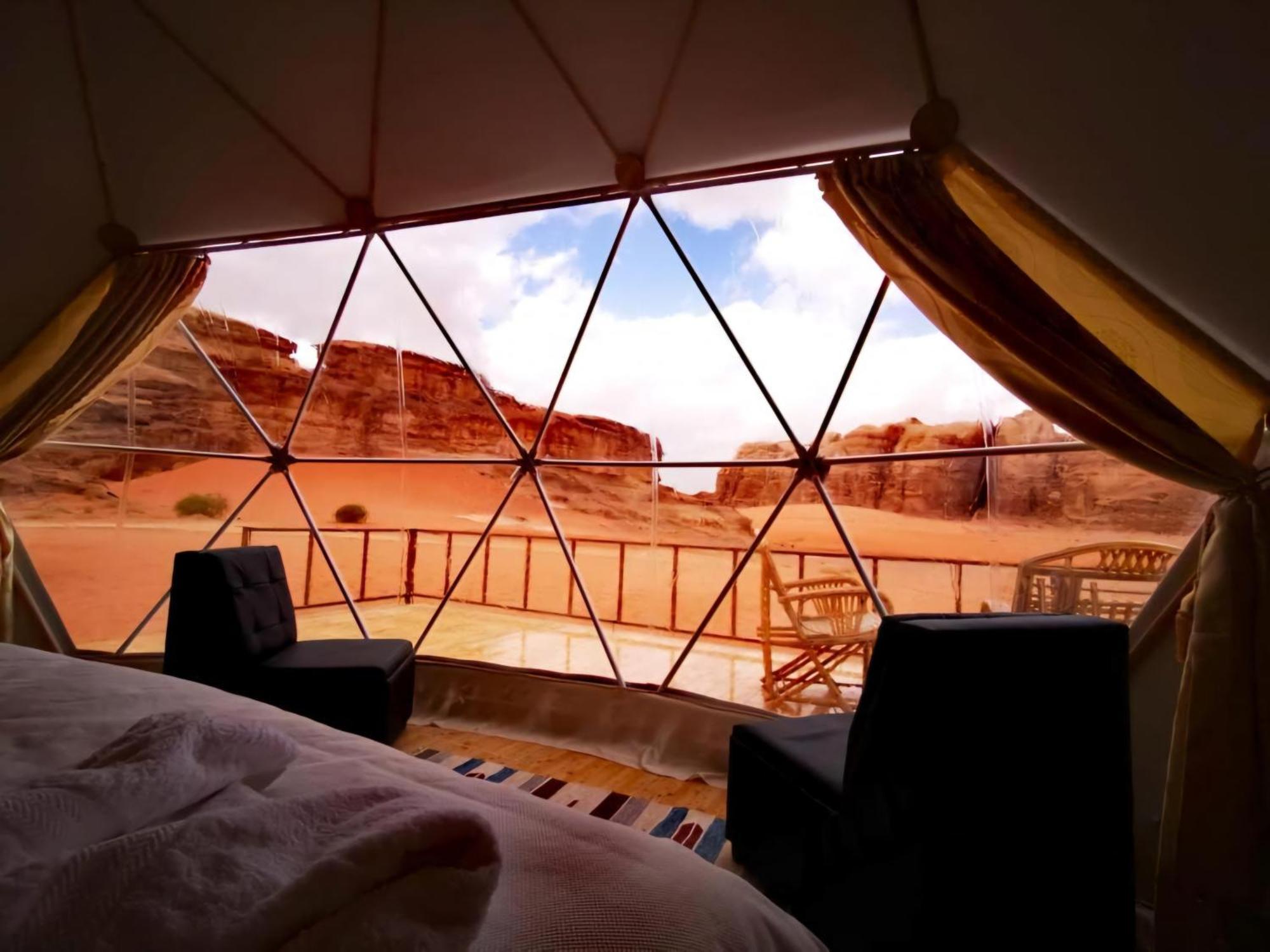 Rum Royal Flower Luxury Camp وادي رم المظهر الخارجي الصورة